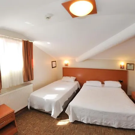 Hotel Ronax Buyukcekmece