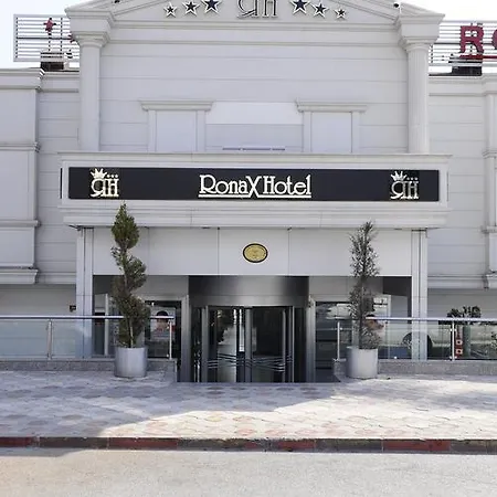 Ronax