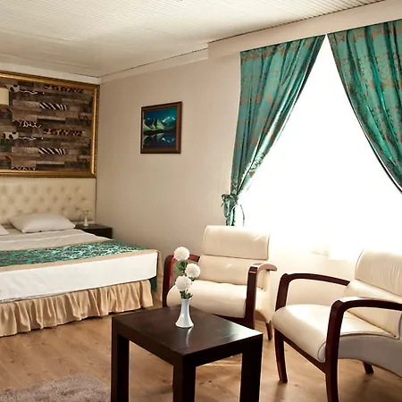 Hotel Ronax 3*