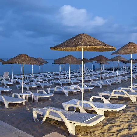 Ronax Hotel 3*