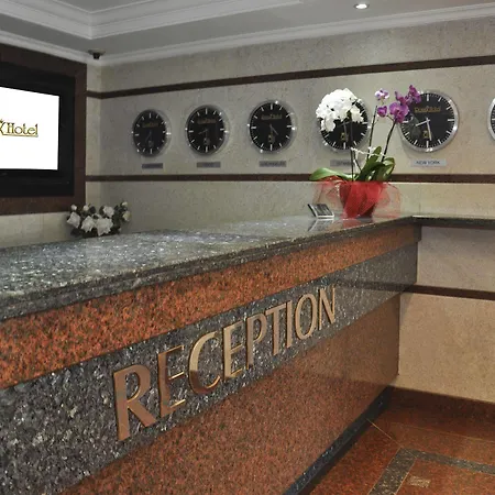 Ronax Hotel 3*