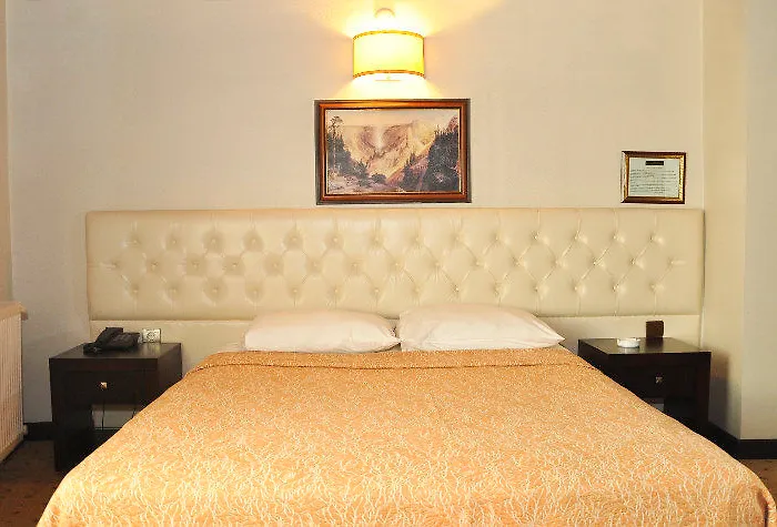 Ronax بيوكجكمجة