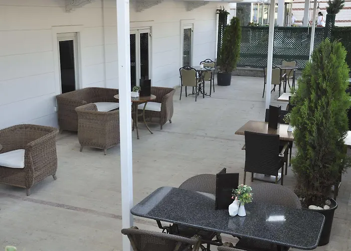 Ronax بيوكجكمجة